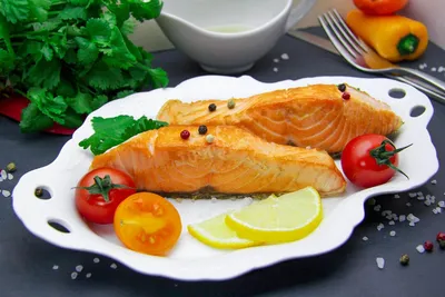 Красная рыба на сковороде жареная рецепт фото пошагово и видео - 1000.menu