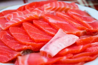 Роскачество рассказало, как выбирать красную рыбу – Новости ритейла и  розничной торговли | Retail.ru