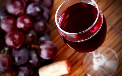 Важное о красном полусладком вине