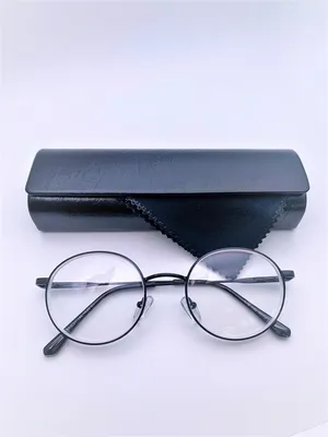 Солнцезащитные имиджевые круглые очки тишейды унисекс (мужские женские) с  жестким футляром - купить с доставкой по выгодным ценам в интернет-магазине  OZON (865504916)