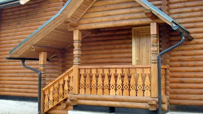 Модели и разновидности деревянных крылец сделанных на заказ | фотографии  крылец различной конструкции, формы и размеров