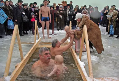 Когда и где купаться на Крещение в 2025 году в Москве | где искупаться