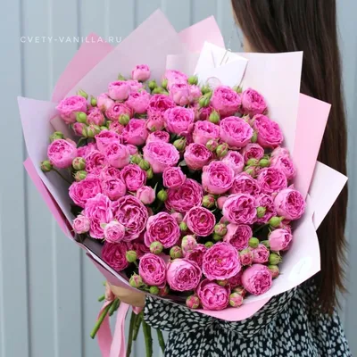 Букет 51 кустовая роза, нежно-розовая купить за 15 580 руб. с  круглосуточной доставкой | Мосцветторгком