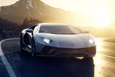 Lamborghini Aventador Driving Experience (3 Miles) | Everyman Racing