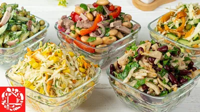 ТОП 10 рецептов салатов - подборка пошаговых инструкций приготовления  салатов в домашних условиях