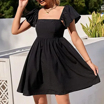Черное платье с открытыми плечами и юбкой-солнцем - описание, цена, фото. |  Купить платье в Москве.