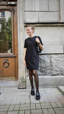 Как носить маленькое чёрное платье зимой | ВКонтакте