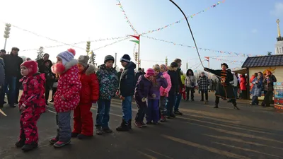 Масленица с детьми: как весело отметить праздник и куда пойти