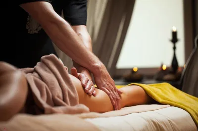 Зачем нужен массаж, если болят суставы и спина? - статьи от компании Еламед