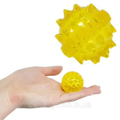 Купить массажный шарик су джок с шипами для рук с кольцом