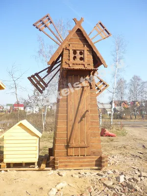 Ветряные мельницы в музее деревянного зодчества в Суздале