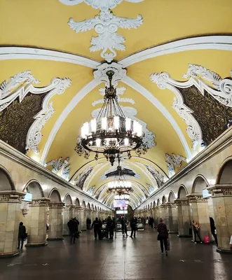 Под угрозой закрытия еще 15 станций киевского метро - транспортные  специалисты
