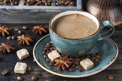17 апреля отмечают Международный день кофе. Кофе – напиток, который  считается самым популярным по всему земному шару и уходит корнями далеко в  прошлое. Родом растения, дарящие горьковатые ароматные - МКУК \"ЦБС КМО СК\"