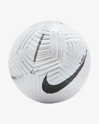 Мяч футбольный Nike Strike SS21, белый цвет, 5 размер в городе Барнаул