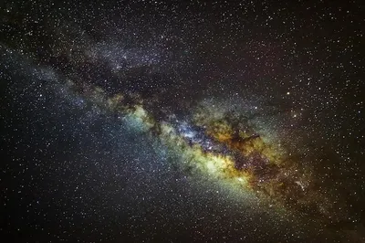 Фотограф заснял Млечный путь в небе над Новосибирской областью - KP.RU