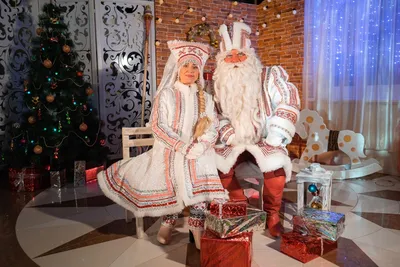 До 300 тысяч рублей может заработать Дед Мороз в большом дальневосточном  городе ▸ Amur.Life