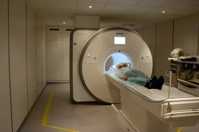 МРТ головы, суставов, отделов позвоночника, забрюшного пространства, мягких  тканей пройти в Октябрьском по низкой цене клиника Томоград