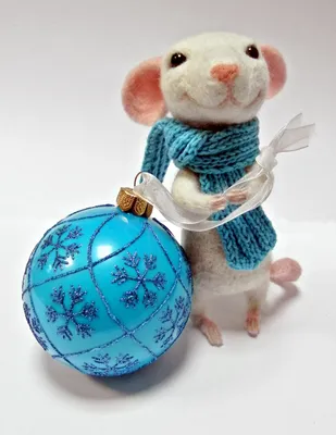 Купить АВТ-001 - Набор для вышивки бисером новогодней игрушки Маленькая  мышка | Мамино лукошко