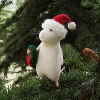 Купить веселая новогодняя янтарная мышка на счастье