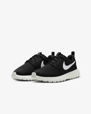 Nike Roshe Run Will Reportedly Return in Fall 2023 – Footwear News