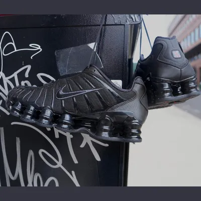 Кроссовки Nike Shox TL цвет Белый купить по цене 5490 рублей в  интернет-магазине outmaxshop.ru с доставкой ☑️