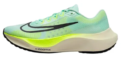 Road Trail Run: Nike Zoom Fly 4 Review