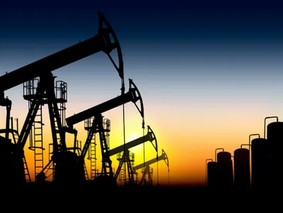 Цены на нефть падают, несмотря на сокращение добычи ОПЕК+ | Euronews