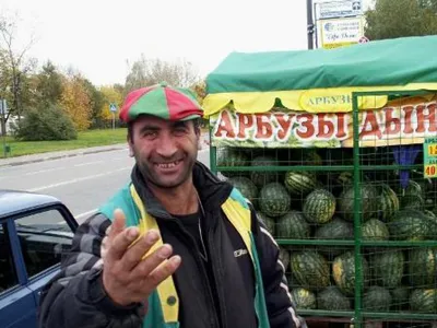 Фото дня. В Жодино в ноябре нашли непонятные грибы | EX-PRESS.LIVE