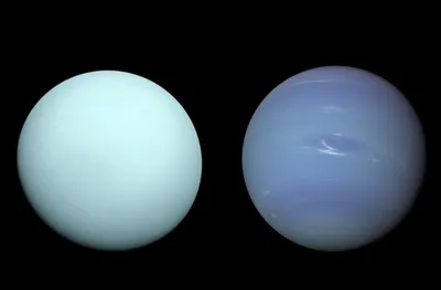Почему Уран и Нептун разного цвета?
