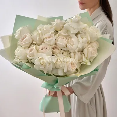 Букет Нежные облака 11 белых хризантем - доставка букета цветов в  Санкт-Петербурге. Стойкие Хризантемы от производителя.
