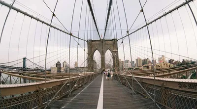 Нью-Йорк окутал апокалиптический оранжевый туман: что стало причиной  (видео) — УНИАН
