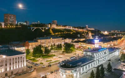 Царственно поставленный город. Нижний Новгород: 800 лет истории за 1 день —  экскурсия на «Тонкостях туризма»