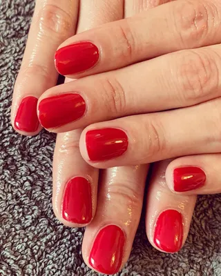 12 Toronto Nail Salons Where You Can Get A Shellac Manicure For $35 Or Less  - Narcity