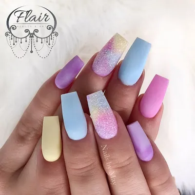 Nail Блогер on Instagram: \"Очень стильный дизайн🥰 #ногти #ногти2022 #nails  #маникюр #маникюр2022 #дизайнногтей #гельлак #красивыеногти #ногтидня  #топмастеров #ногтики #френч #наращиваниеногтей #длинныеногти  #короткиеногти #маникюрвидео ...