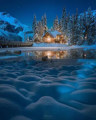 Но пока зима ещё с нами, продолжаем её вспоминать. Очень красивые  фотографии нам прислала @olhik. Снимки сделаны из окошка 💙 . . . #зима… |  Instagram