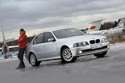 Место ей — в музее!» Показываем BMW E39, которая 15 лет стояла в гараже и  отлично сохранилась