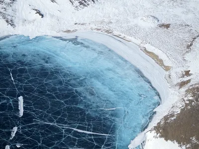Озеро байкал зимой, лед, акварель …» — создано в Шедевруме