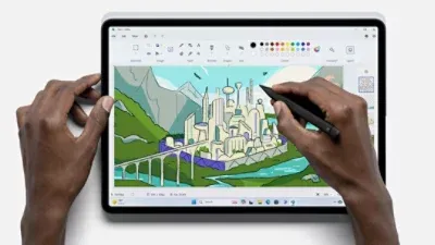 Paint app update adding support for layers and transparency begins rolling  out to Windows Insiders | Windows Insider Blog