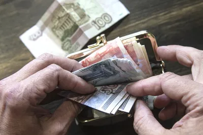 Оренбуржцы считают достойной пенсию в размере 45 200 рублей - Газета  \"Оренбуржье\"