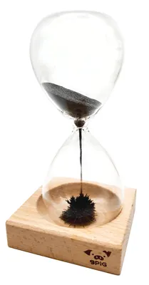 Песочные Часы С Светом — стоковые фотографии и другие картинки Песочные часы  - Песочные часы, Светящийся, 2015 - iStock
