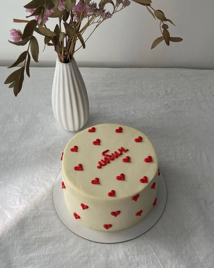 🎂те самые тортики с Pinterest🎂 on Instagram: “Один из моих самых любимых  дизайнов (и судя по… | White birthday cakes, Creative birthday cakes, Cute  birthday cakes