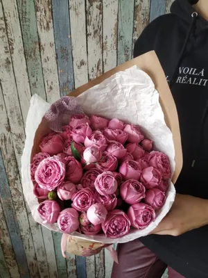 Пионовидные розы Джульетта с эвкалиптом - купить в Москве | Flowerna