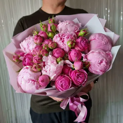 Пионовидные розы в коробке от 9 шт. за 6 490 руб. | Бесплатная доставка  цветов по Москве