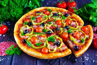 Пицца с салями и сыром моцарелла рецепт фото пошагово и видео - 1000.menu