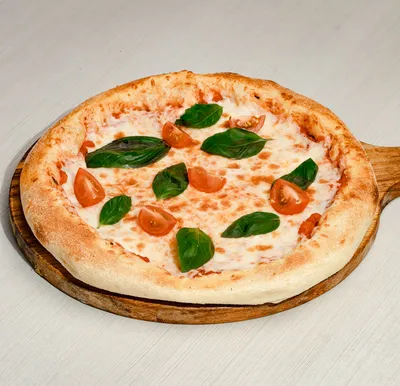 Пицца Маргарита кусок, 100г - купить с доставкой в Пензе в Перекрёстке
