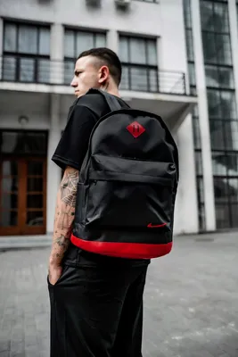 Рюкзак городской спортивный Nike CL мужской женский черный-красный Портфель  тканевый молодежный Сумка Найк (ID#1637390402), цена: 429 ₴, купить на  Prom.ua