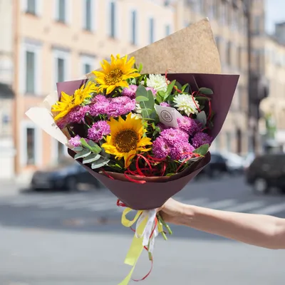 Цветы для поздравления 🌹 Нежные …» — создано в Шедевруме