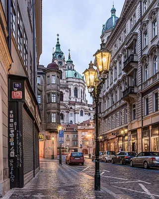 Прага, Чехия. 🇨🇿 . Прага - столица Чехии и крупнейший город страны,  расположенный в самом сердце Европы на берегах реки Влтав… | Путешествие в  прагу, Прага, Город