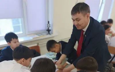 У меня классные студенты!»: финка Дженни Летинен преподаёт литературу в НУ  | В Казахстан за мечтой!