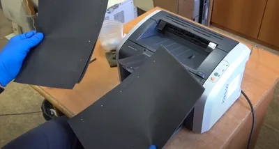 Solved: Hp LaserJet P1102 печатает черными листами - HP Support Community -  1780023